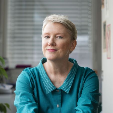 Ruth Hafen im Büro